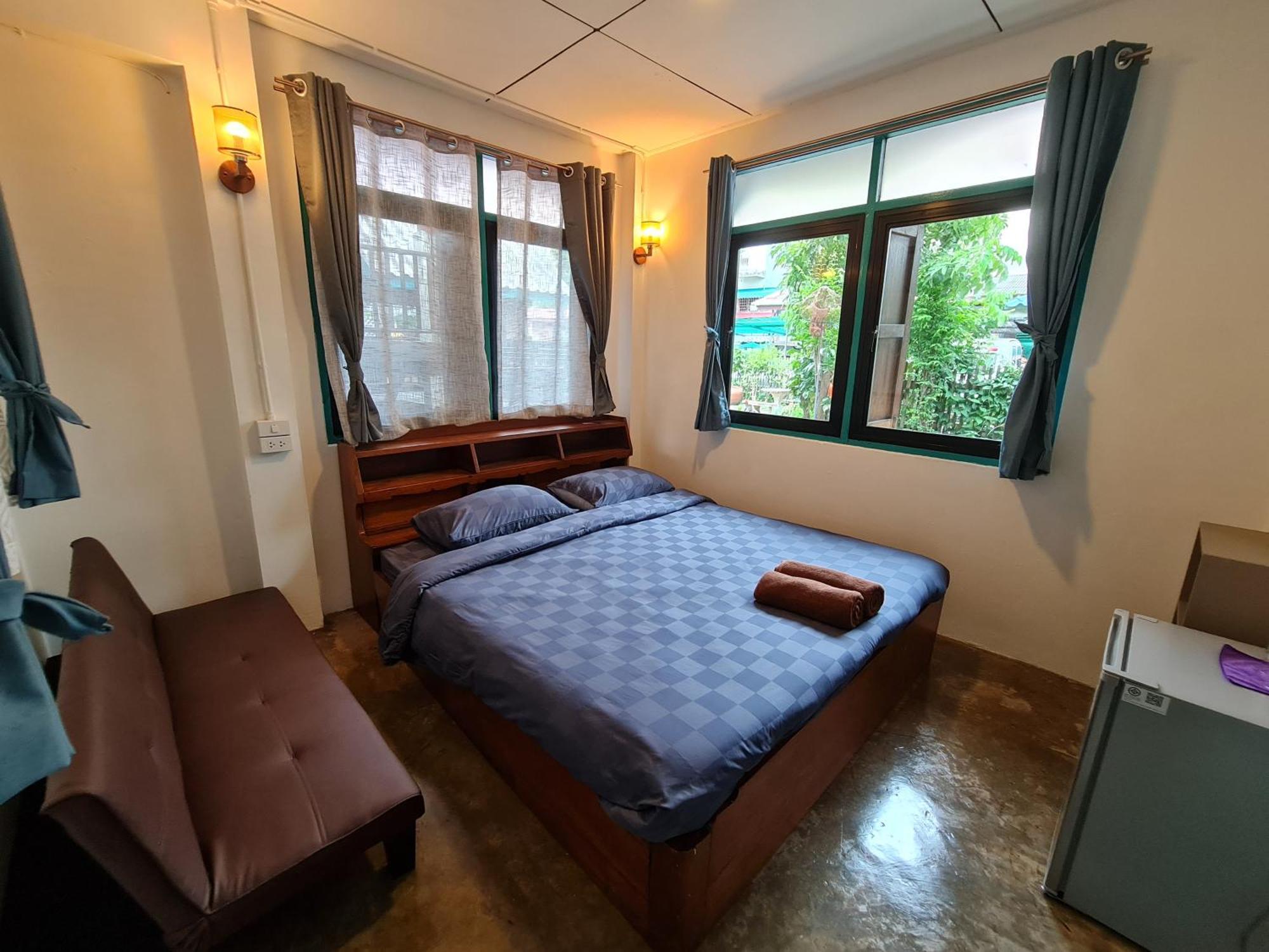 דירות Tepbunthomhouse Ayutthaya מראה חיצוני תמונה